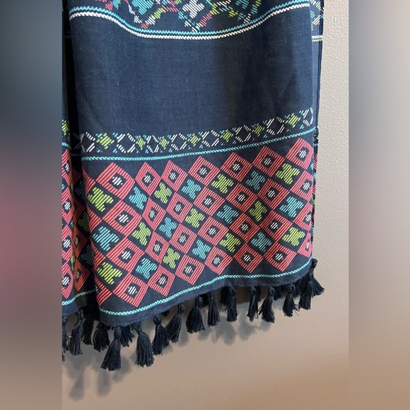 Hollister Navy Tassel Scarf with Geometric Patterns - Picture 3 of 6